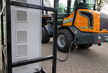 Elektrische Trekkers, Shovels en Werktuigen: Duurzaam Werken op Volle Kracht!