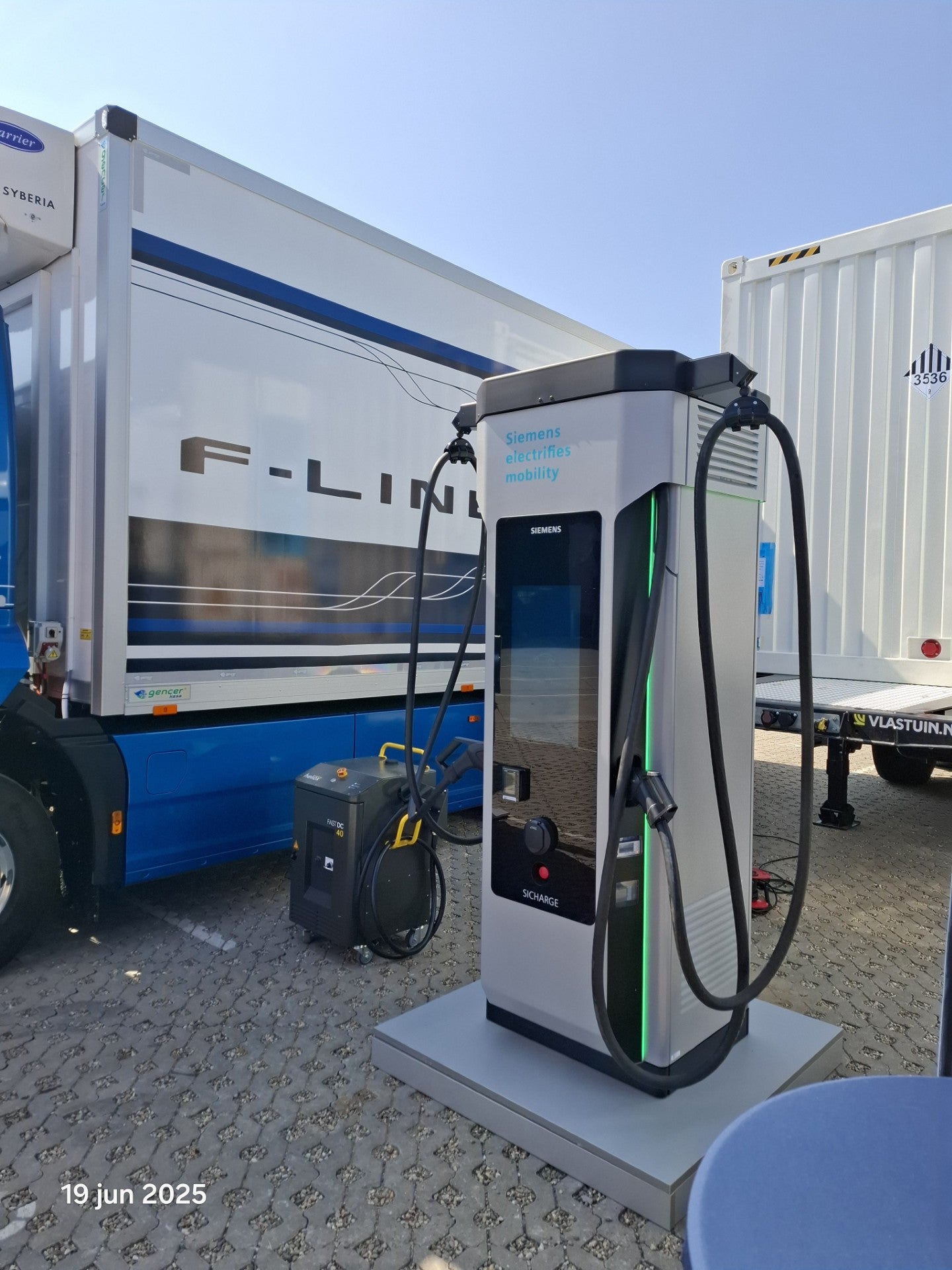 Snelladen voor Bedrijven: Klaar voor de Elektrische Toekomst